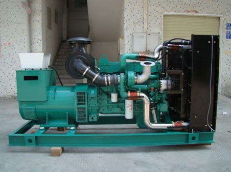 眉县1100kw康明斯柴油发电机组图片 眉县1100kw康明斯柴油发电机组图片